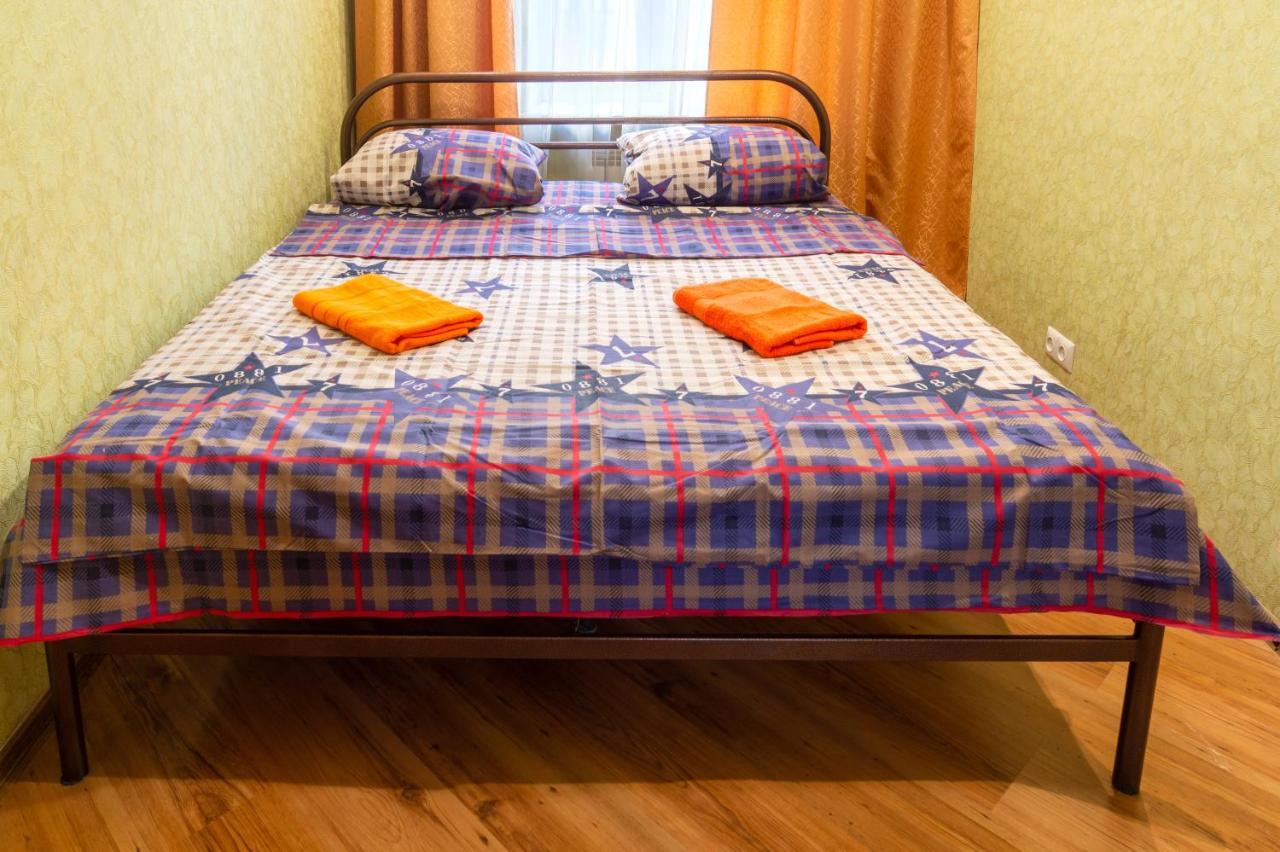 Apartment Triokhsviatytelskaya Street 3 Kyiv Exterior photo